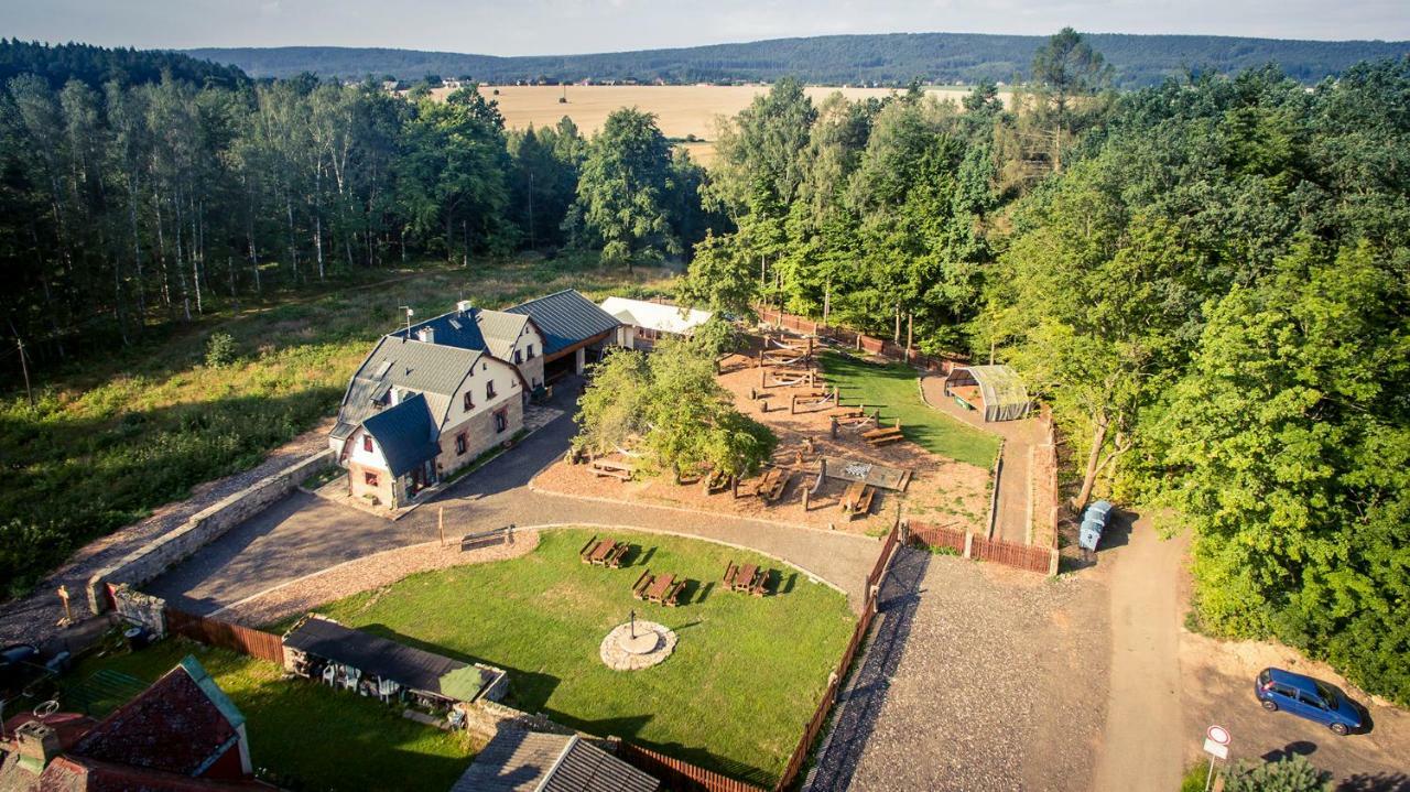 Penzion Sterbova Vila Otel Bílá Třemešná Dış mekan fotoğraf